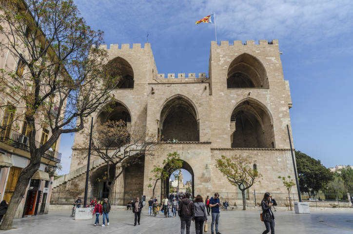 54 - Valencia - Torres de Serranos